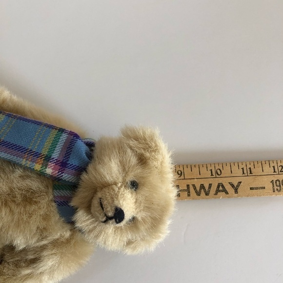 Bear  with Scarf - Picture 4 of 6